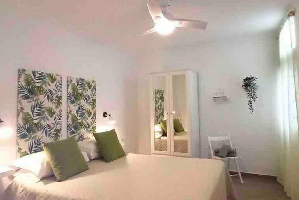 Centrico Apartamento Con Terraza Y Wifi รอนดา ภายนอก รูปภาพ